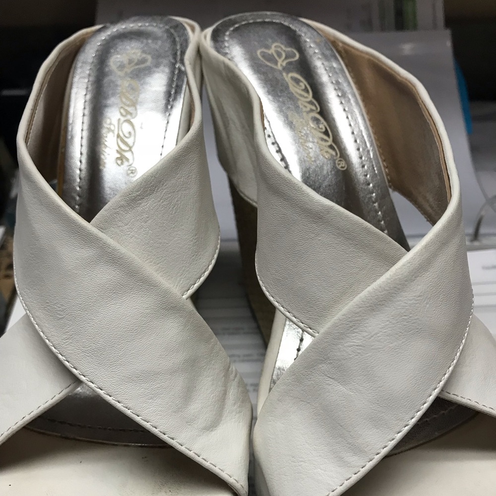 Heel sandals